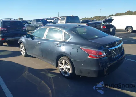 2014 Nissan Altima 2.5 Sv z USA, uszkodzony, nr VIN 1N4AL3AP7EC109639